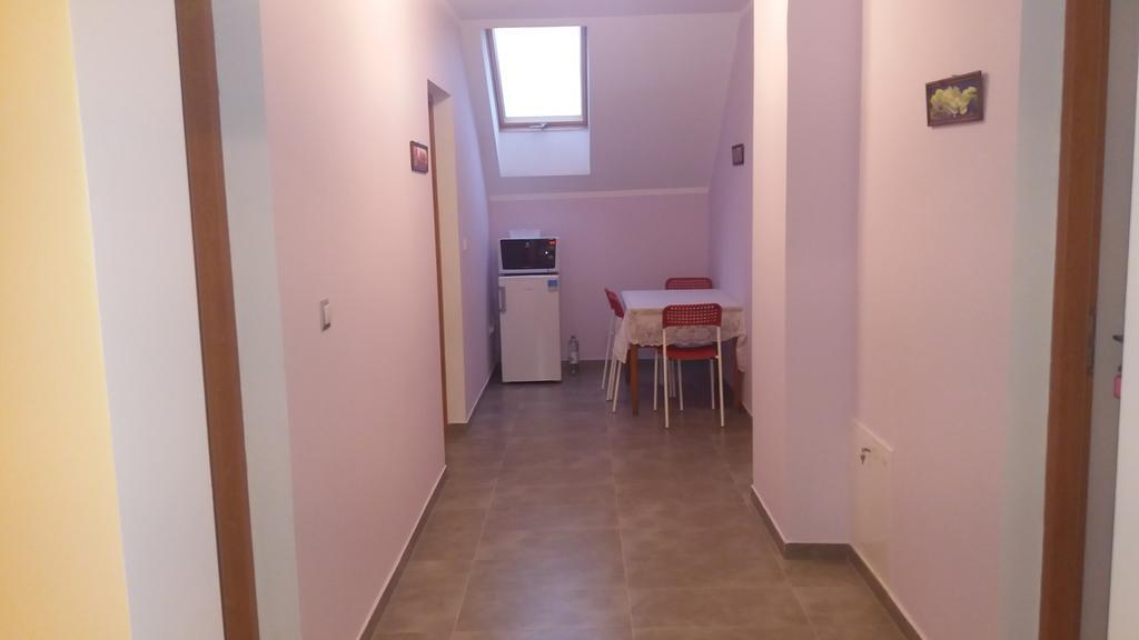 Noclegi Avoca Pyrzowice Exterior foto